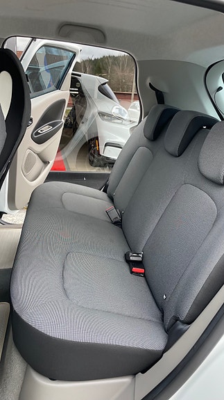 Renault Zoe 19 of 23