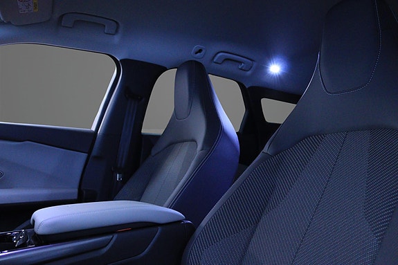 Ford Explorer 6 of 30
