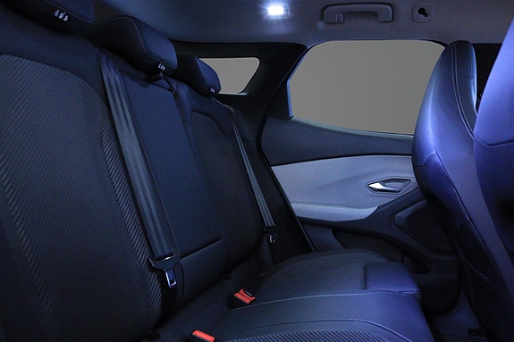 Ford Explorer 8 of 30