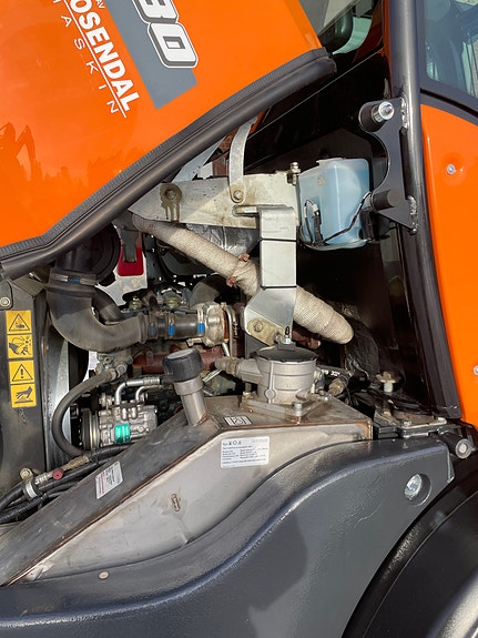 Doosan DL80 16 of 30