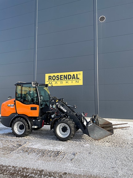 Doosan DL80 2 of 5