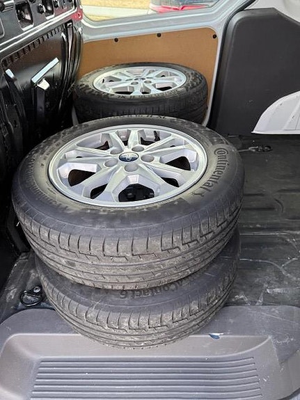 Ford Transit Connect 7 of 15