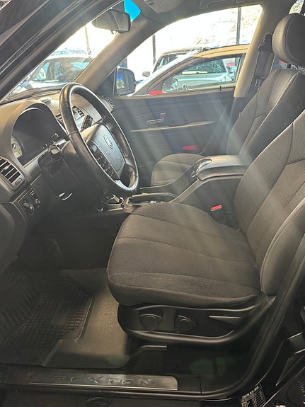 SsangYong Rexton W 6 of 22