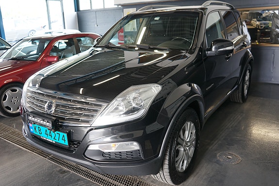 SsangYong Rexton W 10 of 22