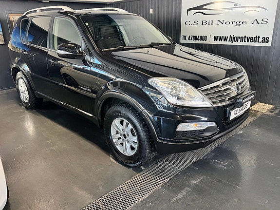 SsangYong Rexton W 2 of 22