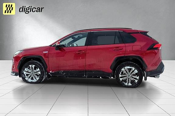 Toyota RAV4 7 of 21