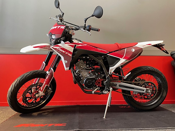 Fantic Performance 125cc 13 of 13