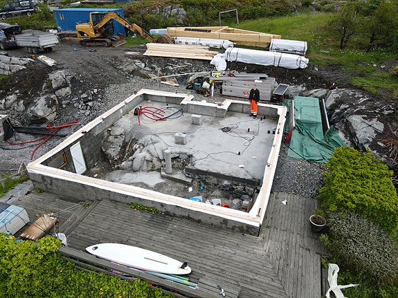 Hytte i Alver kommune. Rammer lagt ut.