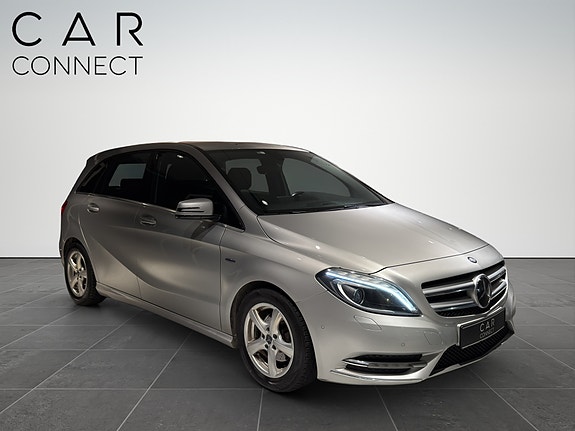 Mercedes-Benz B180 9 of 20