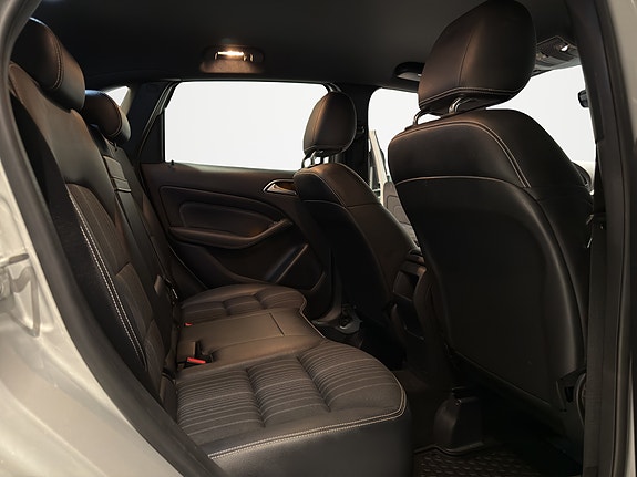 Mercedes-Benz B180 20 of 20