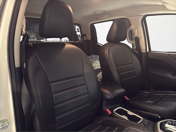 Nissan Navara 21 of 27