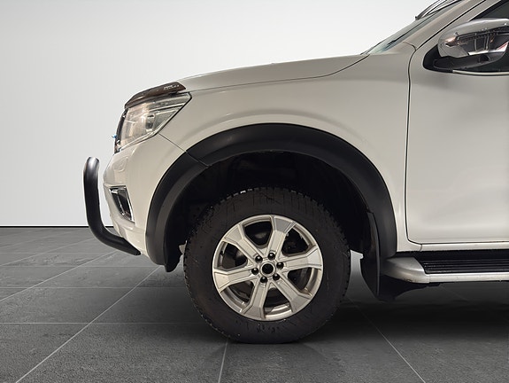 Nissan Navara 12 of 27