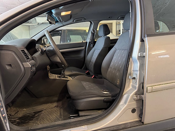 Opel Vectra 4 of 7