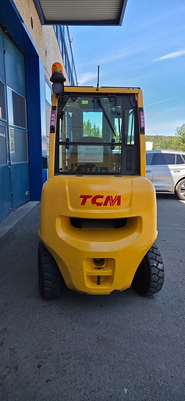 TCM 3,2t diesel  "1045timer" 3 of 5