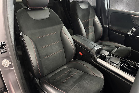 Mercedes-Benz EQA250 19 of 23