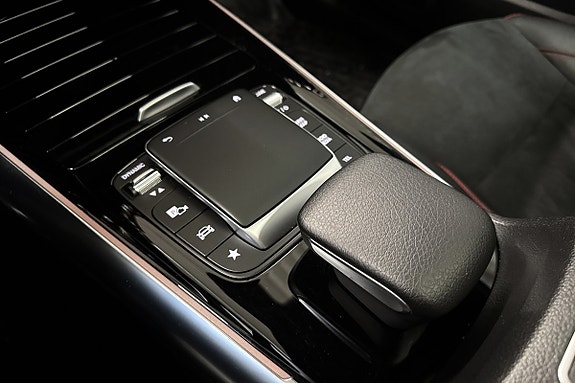 Mercedes-Benz EQA250 22 of 23