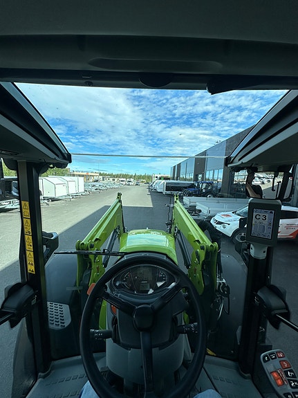 Bilde 24 av CLAAS Arion 450
