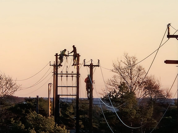 Vestmar Nett AS logo