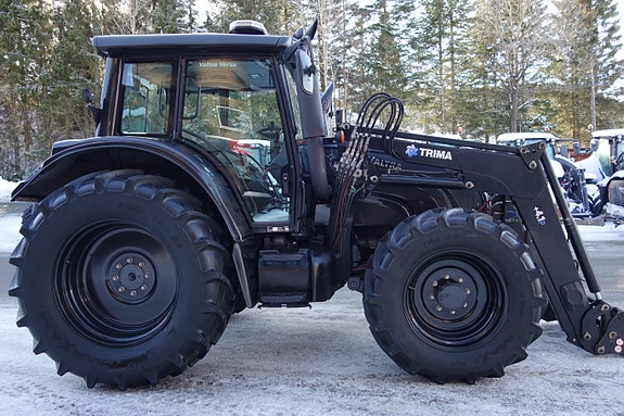 Valtra N142 Versu