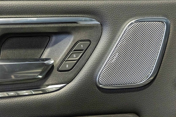 RAM 1500 8 of 30