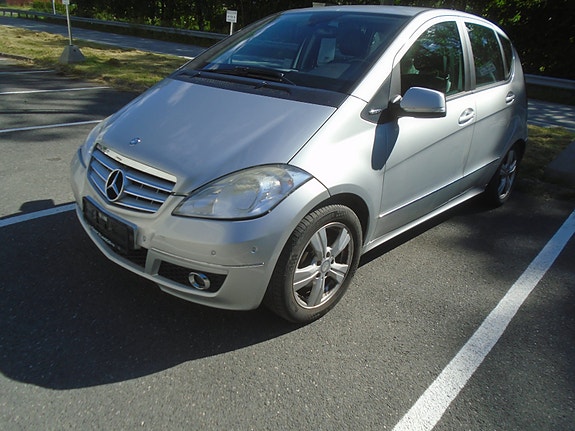 Mercedes-Benz A-Klasse 4 of 5