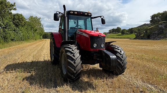Massey Ferguson 6470 2 of 27