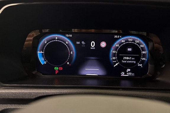 Volkswagen Caddy Maxi 9 of 23