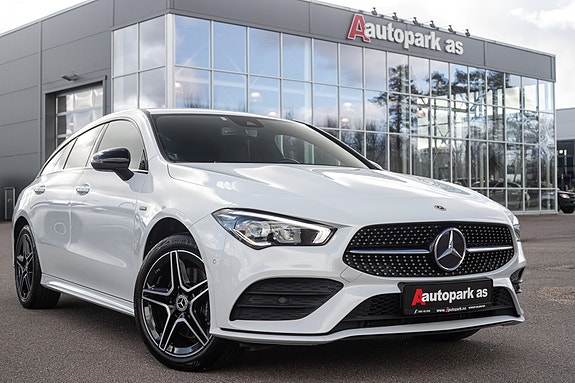 Mercedes-Benz CLA250 e 2 of 30
