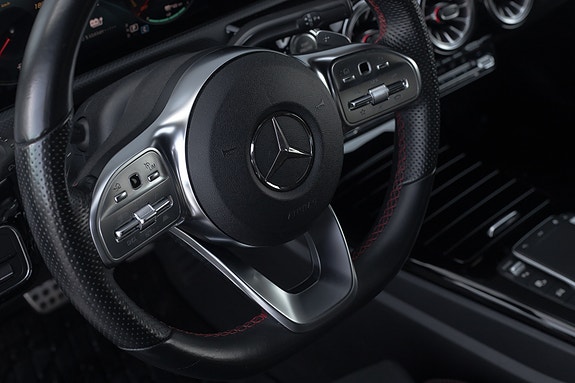 Mercedes-Benz CLA250 e 19 of 30