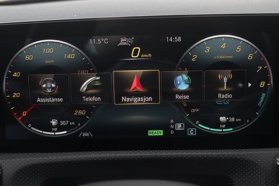 Mercedes-Benz CLA250 e 26 of 30