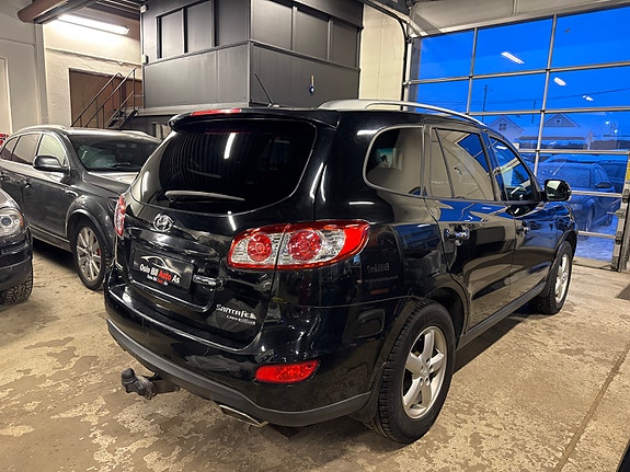 Hyundai Santa Fe 6 of 23