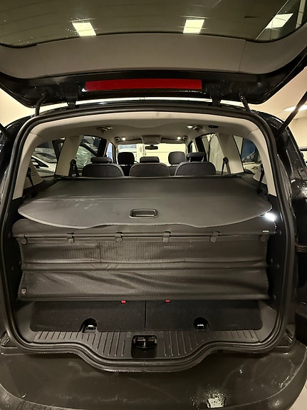 Ford S-MAX 12 of 19