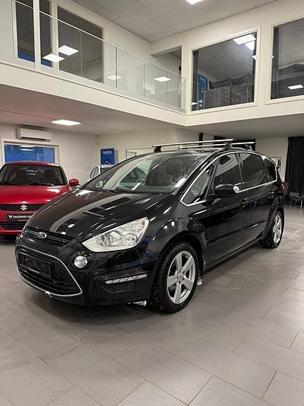 Ford S-MAX 3 of 19