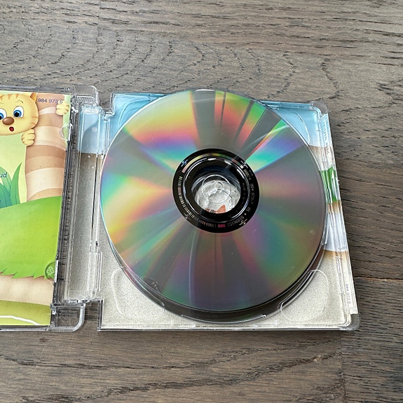 Product image 3 of 6