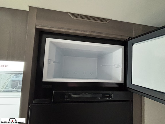 KABE ESTATE 470 XL KS 19 of 28
