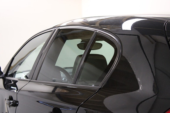 BMW 116d 18 of 30