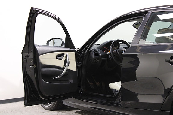 BMW 116d 21 of 30