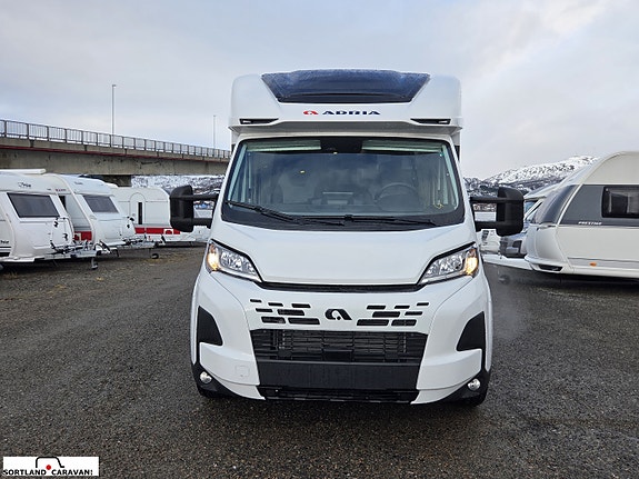 Adria MATRIX PLUS 670 DL 8 of 30