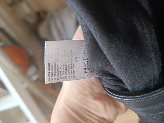 Product image 9 of 9