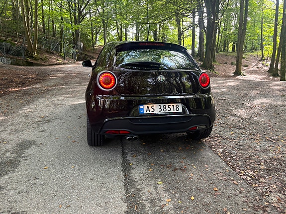 Alfa Romeo MiTo 19 of 27