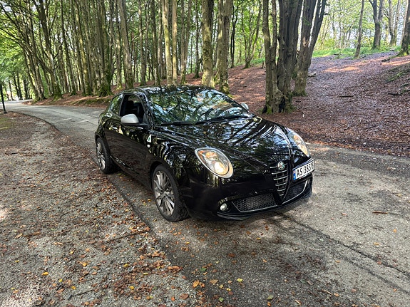 Alfa Romeo MiTo 10 of 27