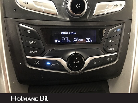 BYD T3 21 of 30