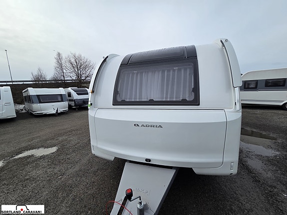 Adria ADORA 663 UT 9 of 30