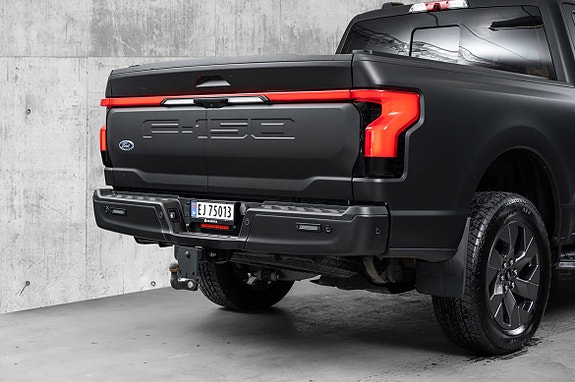 Ford F-150 5 of 5