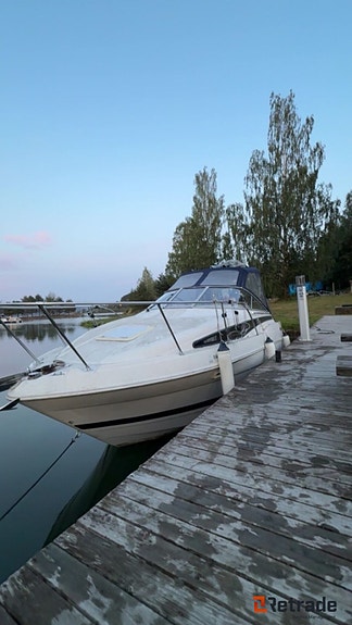 Sea Ray 2355 Sundancer – 1996 modell – 5.7 V8 – Ny blokk – Baugpropell
