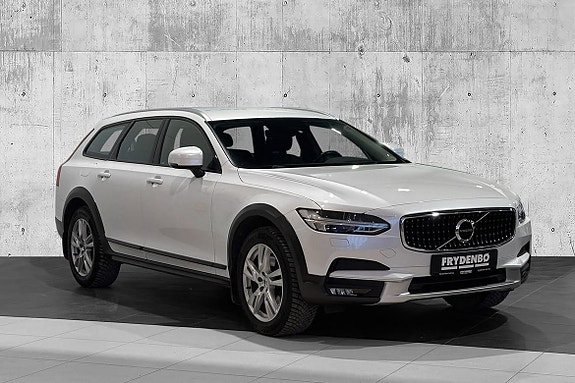 Volvo V90 Cross Country