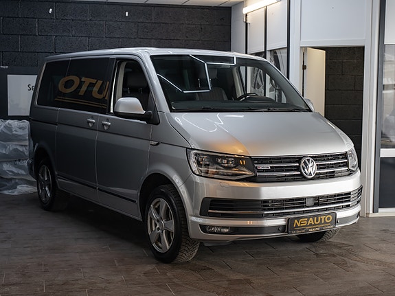 Volkswagen Caravelle 3 of 5