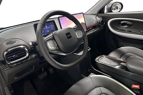 JAC E30X 14 of 18