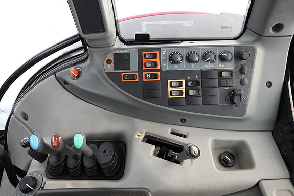 Valtra N101 2011, kr 455 000,-