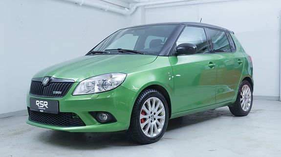 Skoda Fabia 2 of 21